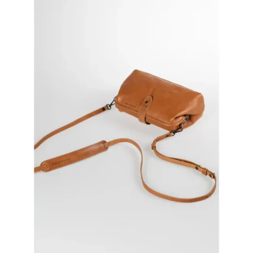 Aunts & Uncles Grandma's Luxery Club Mrs. Eclair Shoulderbag caramel