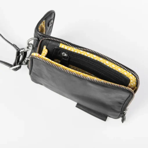 Aunts & Uncles Jamies Orchard Cloudberry Phone Bag jet black