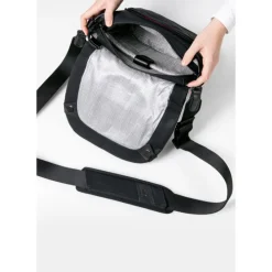 Aunts & Uncles Japan Sendai Crossover black