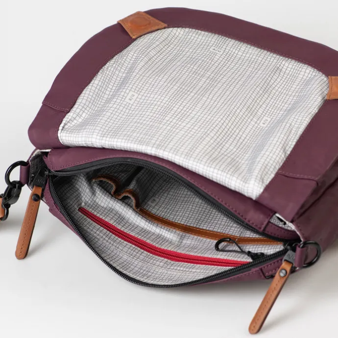 Aunts & Uncles Sendai cherry laquer