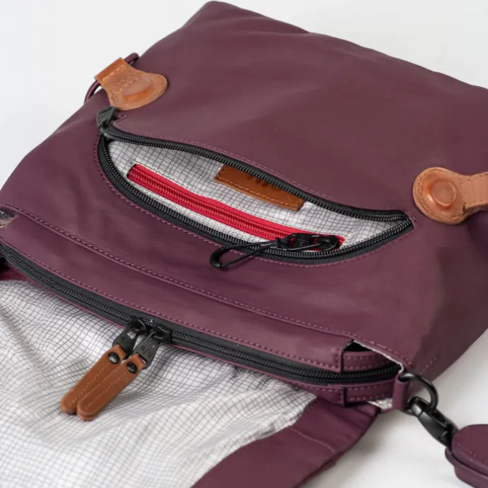 Aunts & Uncles Sendai cherry laquer