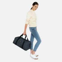 Eastpak Stand Weekendtas + triple denim