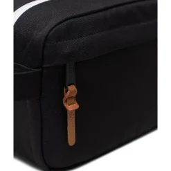 Herschel Supply Co. Chapter Travel Kit black
