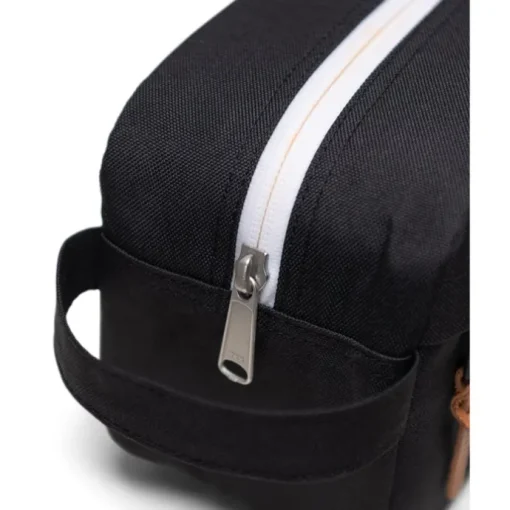 Herschel Supply Co. Chapter Travel Kit black