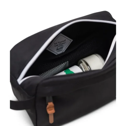 Herschel Supply Co. Chapter Travel Kit black