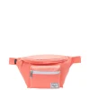 Herschel Supply Co. Seventeen Waistbag fresh salmon