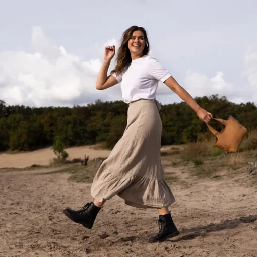 Hide & Stitches Earth Shopper sand