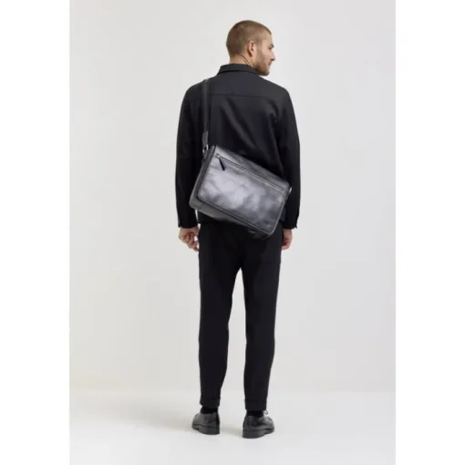 Jost Skagen Shoulderbag L black