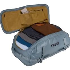 Thule Chasm Duffel 90L pond