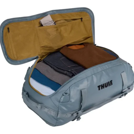 Thule Chasm Duffel 90L pond