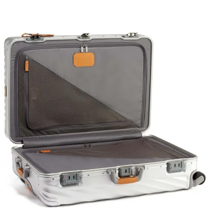 TUMI 19 Degree Aluminium Extended Trip Packing Case texture silver